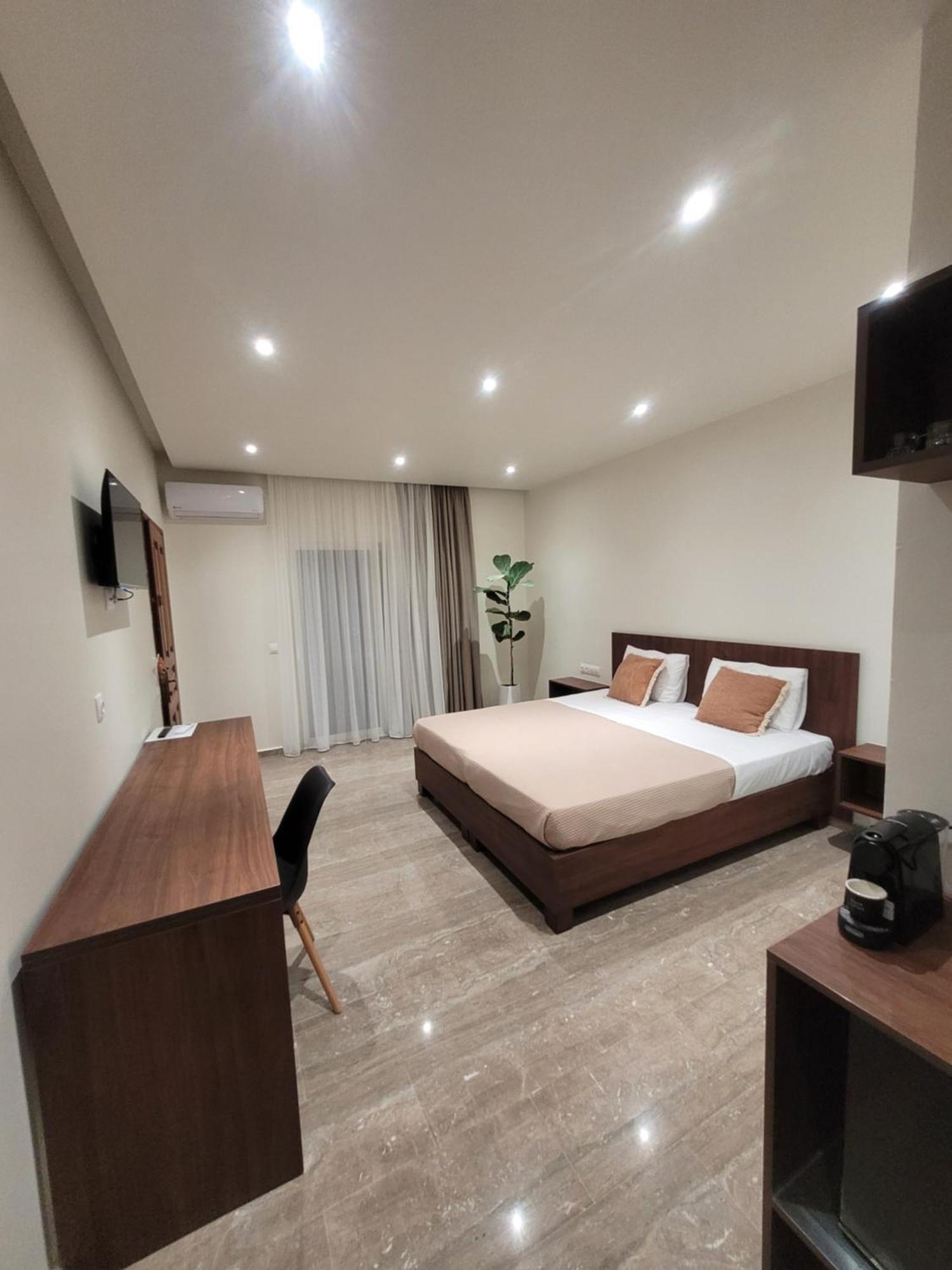 Vasiliki Apartments Platanias  Exterior photo